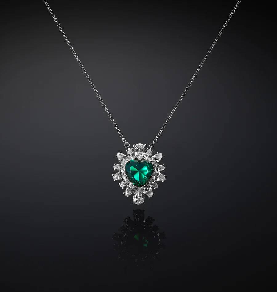 J19AWJ02_EMERALD_NECKLACE_SILVER.1_900x.jpg